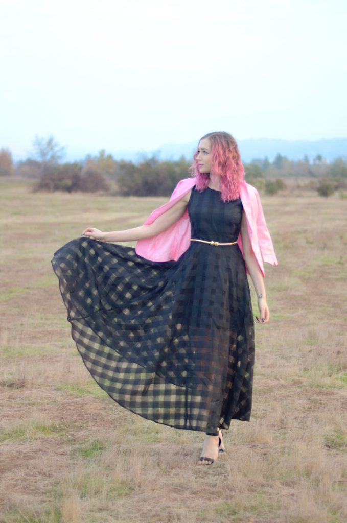 What I Wish I Could Tell Myself in High School with Los Angeles Cruelty-Free Beauty Blogger, Emily Wolf Beauty. rosegal Stylish Sleeveless Plaid Organza Layered Maxi Dress For Women, rosegal 3/4 Sleeve One Button Slimming Blazer, Vince camuto black leather ankle strap heeled sandals